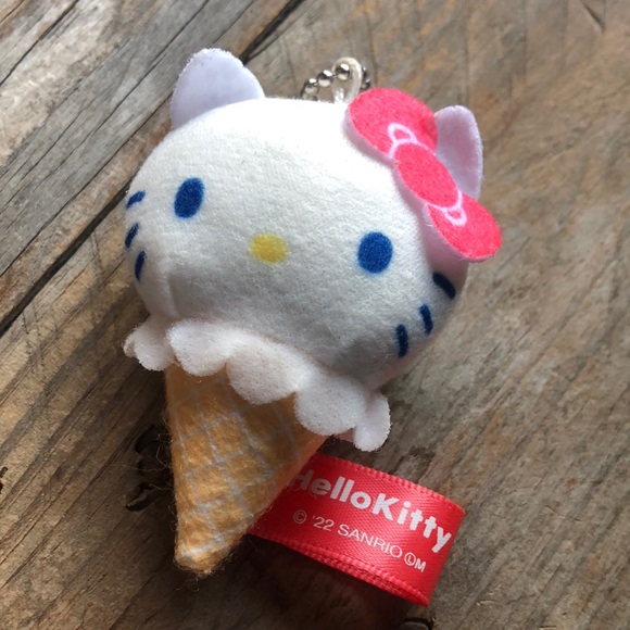 Hello Kitty Accessories - Hello Kitty Ice Cream Cone Keychain